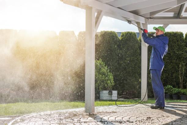 Best Warehouse Cleaning  in Falls City, OR
